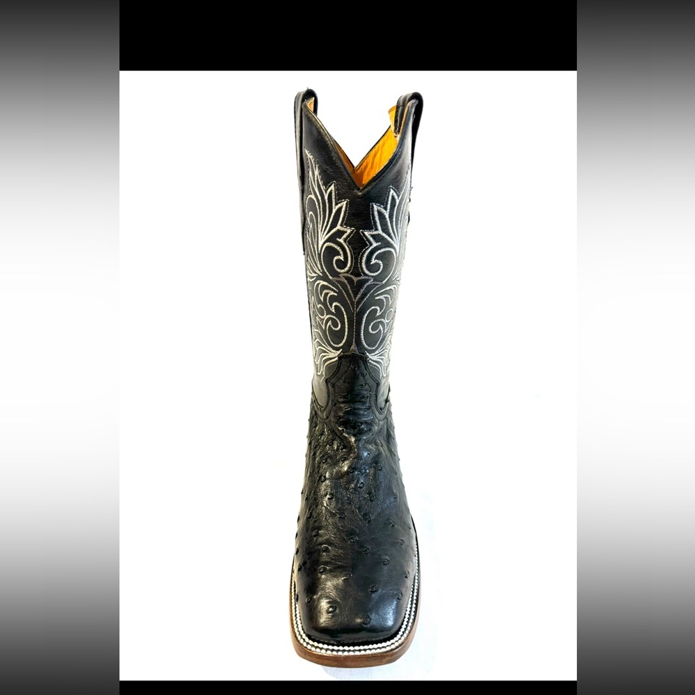 Men’s exotic boots for rodeo!!